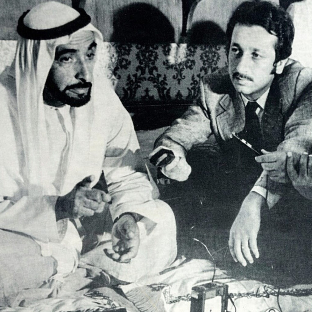 برحيل صوته… من هو محمد القدسي الذي أعلن ميلاد دولة الإمارات للعالم؟