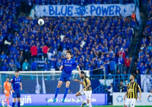 الهلال يفوز على الاتحاد ويغرد بصدارة الدوري السعودي