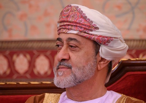 سلطان عُمان يعيد تشكيل مجلس الوزراء ويجري تعديلات إدارية