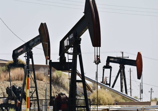 النفط يتراجع مع ترقب المستثمرين لمحادثات الهدنة في غزة