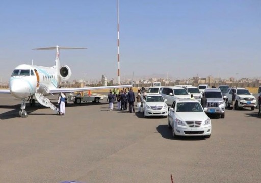 وفد عماني يختتم زيارة إلى صنعاء وحديث عن "تقارب" بين السعودية والحوثيين لإنهاء الحرب