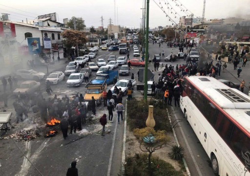 قتلى بينهم طفل بقمع الأمن الإيراني لمظاهرات احتجاجية