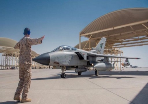 القوات الأمريكية بقاعدة الظفرة تؤكد جاهزيتها للمساعدة في الرد على الحوثيين