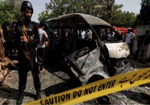 قتلى وجرحى في تفجير انتحاري استهدف قافلة عسكرية شمال غربي باكستان