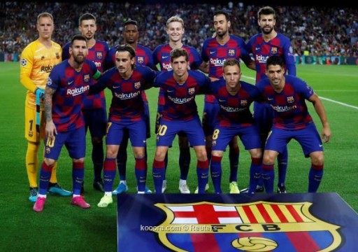 برشلونة يفاوض لاعبيه لتخفيض رواتبهم