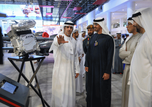رئيس الدولة يزور معرض دبي للطيران