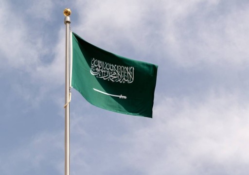 السعودية تجري ثلاثة تعديلات جديدة على العلم