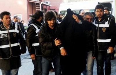  موجة اعتقالات جديدة في تركيا في قضية التنصت غير المشروع