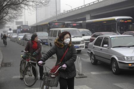 الصين تسحب تصاريح ملايين السيارات من أجل مكافحة التلوث