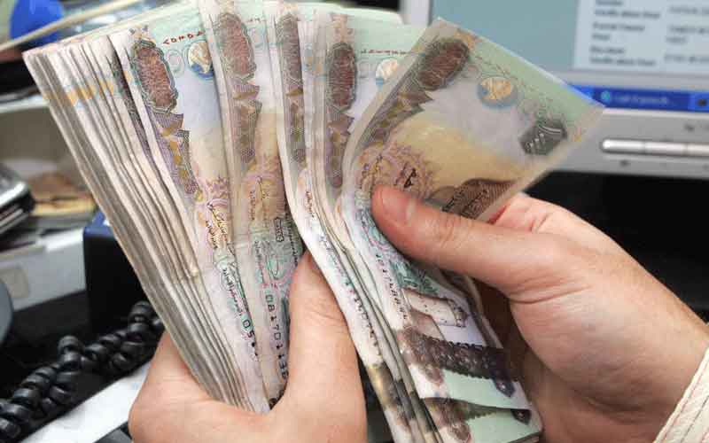 توقعات بارتفاع الرواتب في الإمارات 4،8% 