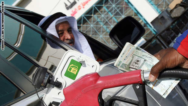 السعودية تطلق حملة لخفض استهلاك وقود السيارات