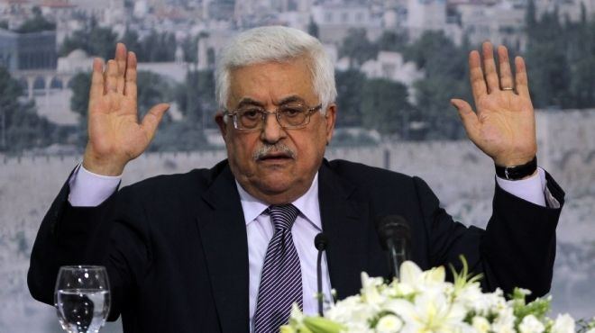 السلطة الفلسطينية تتآمر على الهبة الشعبية بلقاء سري مع الاحتلال