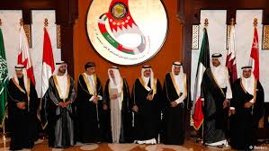 هل تبحث قمة الدوحة دورا عسكريا مصريا وأردنيا في الخليج؟