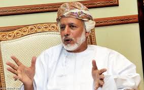 وزير خارجية عمان: نقرب بين السعودية وإيران بترحيب من الجانبين