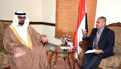 الإمارات تؤكد دعمها للحكومة اليمنية