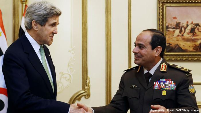 كيري:  قرار أمريكي قريباً بشأن المساعدات العسكرية لمصر                            