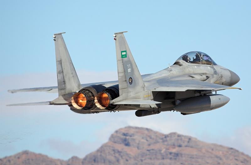 مقتل قيادات في الجيش اليمني وجرح آخرين بغارة خاطئة للتحالف شرقي صنعاء